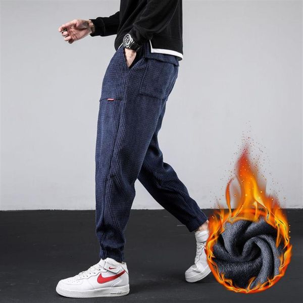 men's pants winter harem loose casual sports trousers plus velvet thicken corduroy letter labeling warm solid2130, Black
men's pants winter harem loose casual sports trousers plus velvet thicken corduroy letter labeling warm solid2130, Black