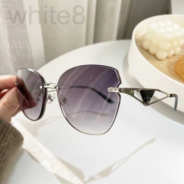fashion sunglasses frames designer new for women's two tone gradient color large frame plain face big sunglasses, fashionable, Black
fashion sunglasses frames designer new for women's two tone gradient color large frame plain face big sunglasses, fashionable, Black