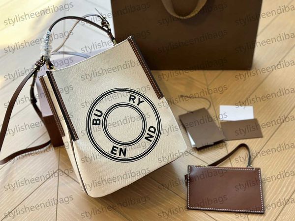 famous designer bags luxury bag shoulder bag fashion women bag canvas bag handbag crossbody bag daily leisure bag bucket bag lady bag stylis
famous designer bags luxury bag shoulder bag fashion women bag canvas bag handbag crossbody bag daily leisure bag bucket bag lady bag stylis