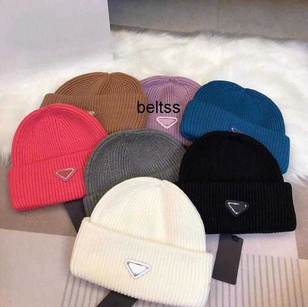 winter designer mens women beanie fashion letters print knitted caps for men woman wool hats with inverted triangle warm skull cap, Blue;gray
winter designer mens women beanie fashion letters print knitted caps for men woman wool hats with inverted triangle warm skull cap, Blue;gray