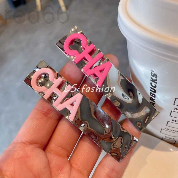 hair clips & barrettes designer small design letter duckbill clip, textured metal bangs sweet and cool girl style small hair side clip 30f8, Golden;silver
hair clips & barrettes designer small design letter duckbill clip, textured metal bangs sweet and cool girl style small hair side clip 30f8, Golden;silver