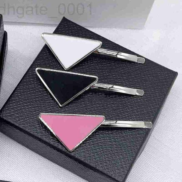 hair clips & barrettes designer high end hair clip, duckbill letter edge accessory headwear, female triangle straight head high-end clip 1yp, Golden;silver
hair clips & barrettes designer high end hair clip, duckbill letter edge accessory headwear, female triangle straight head high-end clip 1yp, Golden;silver