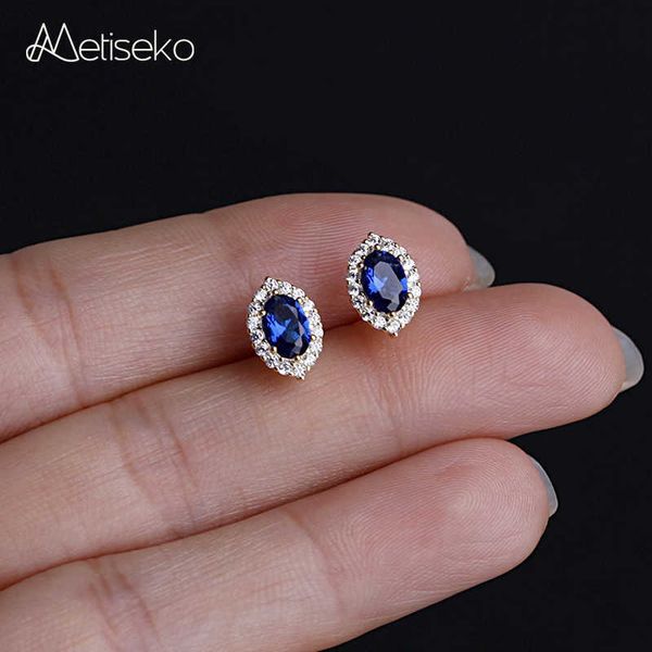 metiseko 925 sterling silver plated 14k gold stud earrings sapphire colour oval zircon retro style for elegant women
metiseko 925 sterling silver plated 14k gold stud earrings sapphire colour oval zircon retro style for elegant women
