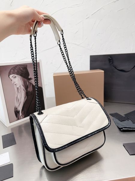 luxurious bags loulou puffer women designer black leather large-capacity chain shoulder bag quilted messenger handbags purse shopping wallet
luxurious bags loulou puffer women designer black leather large-capacity chain shoulder bag quilted messenger handbags purse shopping wallet