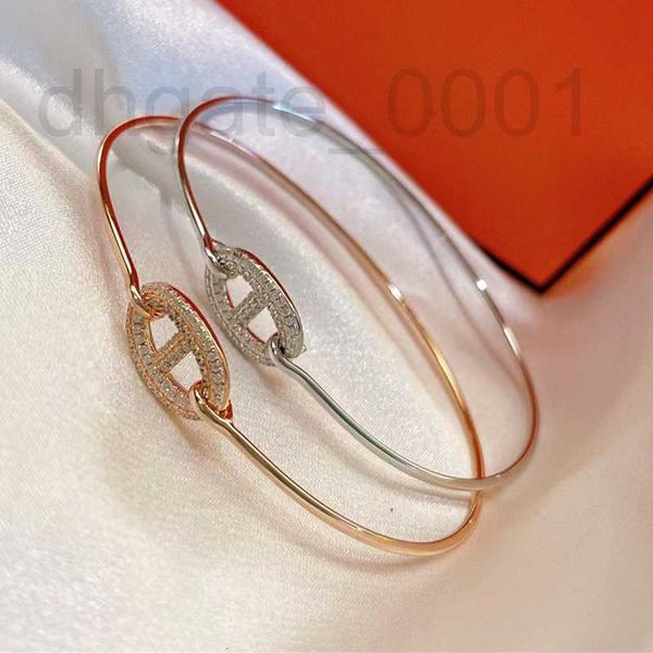 charm bracelets designer s925 silver full diamond pig nose bracelet for female ins small design high end, light luxury, young style 7zpl, Golden;silver
charm bracelets designer s925 silver full diamond pig nose bracelet for female ins small design high end, light luxury, young style 7zpl, Golden;silver
