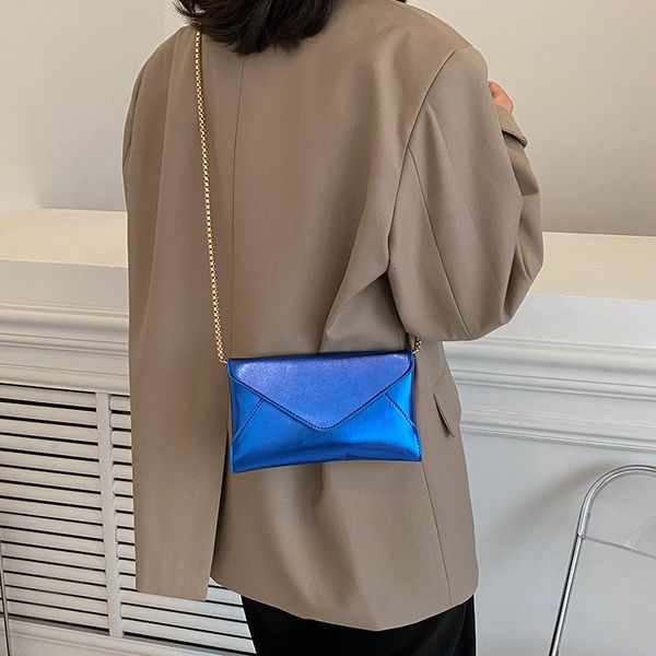 evening bags messenger bag pearlescent small bags for women candy color shoulder bag chain envelope crossbody female bag 230812
evening bags messenger bag pearlescent small bags for women candy color shoulder bag chain envelope crossbody female bag 230812