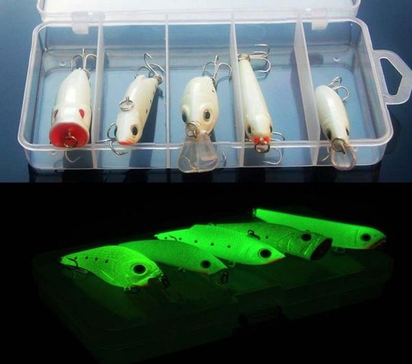 noctilucent winter fishing lure hook luminous minnow popper crank bait metal sequins sea fishing tackle7259161
noctilucent winter fishing lure hook luminous minnow popper crank bait metal sequins sea fishing tackle7259161