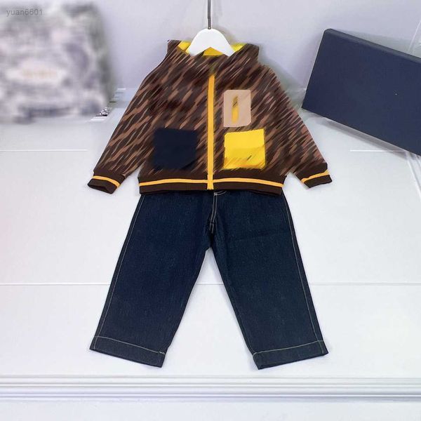 luxury kids designer clothes fashion child autumn sets size 100-160 cm 2pcs multi pocket decorative hooded jacket and jeans, White
luxury kids designer clothes fashion child autumn sets size 100-160 cm 2pcs multi pocket decorative hooded jacket and jeans, White