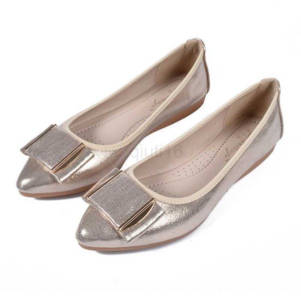 dress shoes 2023 new spring and autumn single shoes flat scoop shoes round head soft bottom shallow mouth mother shoes large size wsh2476, Black
dress shoes 2023 new spring and autumn single shoes flat scoop shoes round head soft bottom shallow mouth mother shoes large size wsh2476, Black