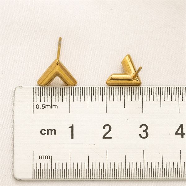 luxury brand designer earrings necklaces 18k gold plated hoop earrings necklaces for womens party wedding lovers gift engagement jewelry for, Golden;silver
luxury brand designer earrings necklaces 18k gold plated hoop earrings necklaces for womens party wedding lovers gift engagement jewelry for, Golden;silver