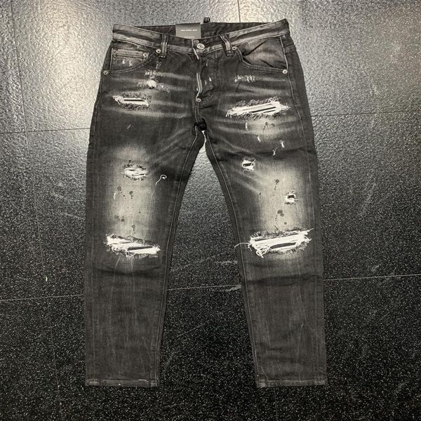 2022 new men jeans hole light blue dark gray italy brand man long pants trousers streetwear denim skinny slim straight biker jean 2605
2022 new men jeans hole light blue dark gray italy brand man long pants trousers streetwear denim skinny slim straight biker jean 2605