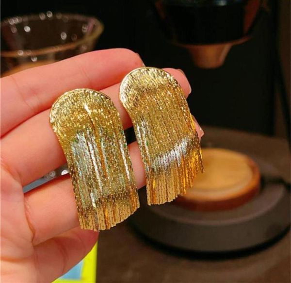 chandelier european and american style 24k real gold highend curved boneless tassel earrings fashion niche design sense ladies2652624279, Silver
chandelier european and american style 24k real gold highend curved boneless tassel earrings fashion niche design sense ladies2652624279, Silver