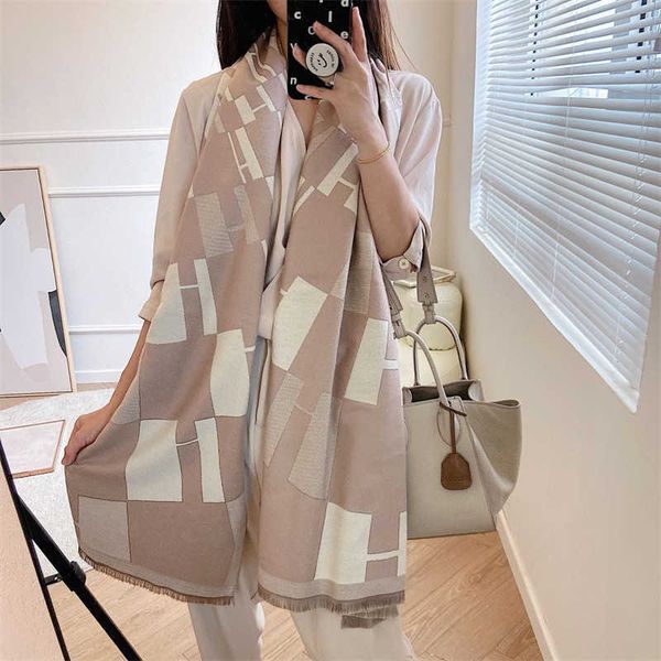 winter and autumn h home scarf for women men 2023 autumn winter letter scarf womens korean edition imitation cashmere warm large shawl with, Blue;gray
winter and autumn h home scarf for women men 2023 autumn winter letter scarf womens korean edition imitation cashmere warm large shawl with, Blue;gray