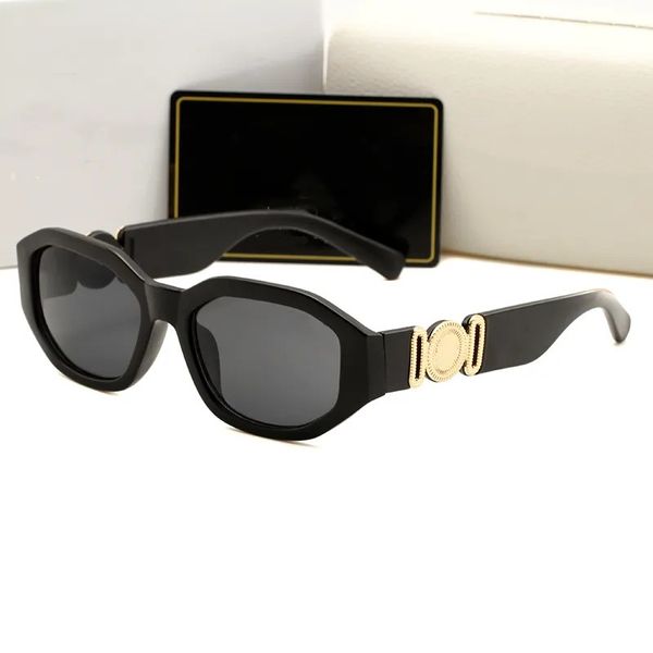 luxury sunglasses for man woman designer goggle beach sun glasses retro small frame luxury design uv400 with box, White;black
luxury sunglasses for man woman designer goggle beach sun glasses retro small frame luxury design uv400 with box, White;black