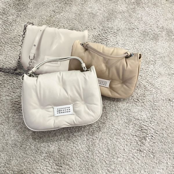 vintage luxury margiela satchel bags womens mens designer handbags shoulder bags mirror quality genuine leather underarm totes bag cross bod
vintage luxury margiela satchel bags womens mens designer handbags shoulder bags mirror quality genuine leather underarm totes bag cross bod