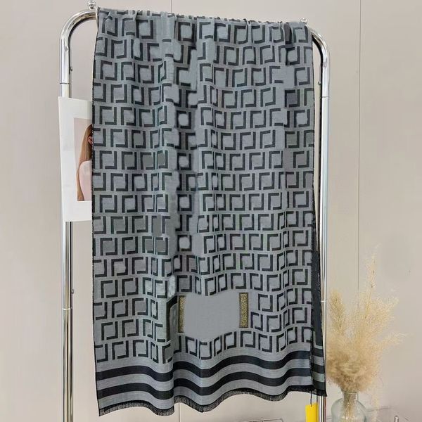 2023 new women man designer scarf fashion brand 100% cashmere scarves for winter womens and mens long wraps size 180 christmas gift aaa8, Blue;gray
2023 new women man designer scarf fashion brand 100% cashmere scarves for winter womens and mens long wraps size 180 christmas gift aaa8, Blue;gray