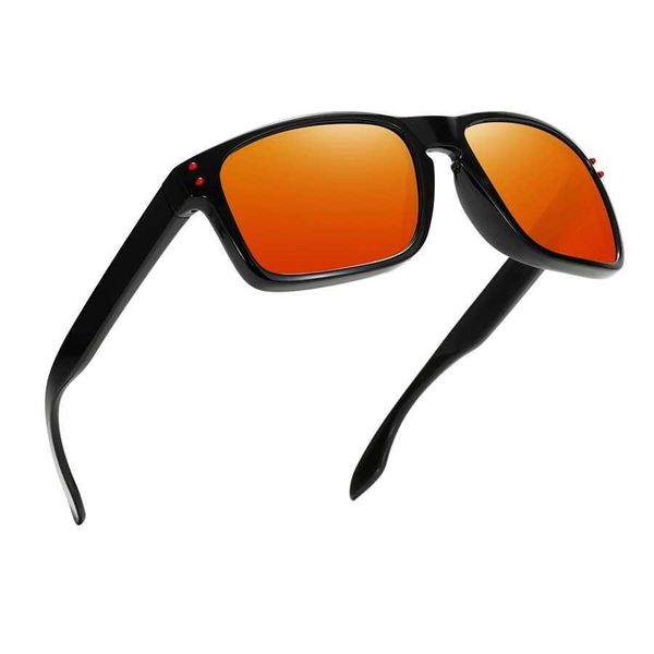 classic polarized sports sunglasses outdoor fishing cycling and driving box, White;black
classic polarized sports sunglasses outdoor fishing cycling and driving box, White;black