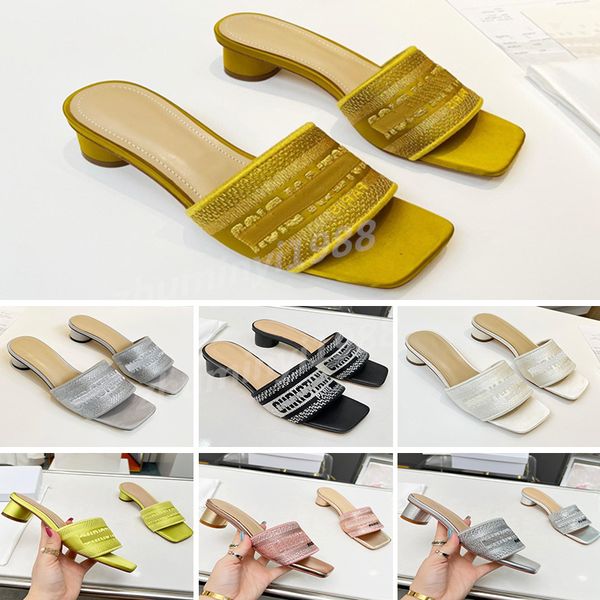 designer slipper women fabric slides embroidered soft leather slippers triangle flats heel sandal summer beach slide with box 35-42 zm26, White;red
designer slipper women fabric slides embroidered soft leather slippers triangle flats heel sandal summer beach slide with box 35-42 zm26, White;red