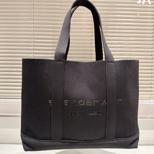 alexander knitted tote bag shoping bag designer bag shoulder bags classic luxury bags wallet ladies leather handbag designer tote bag purse
alexander knitted tote bag shoping bag designer bag shoulder bags classic luxury bags wallet ladies leather handbag designer tote bag purse