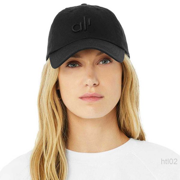 2023 new designer hats yoga cap for men and women's large cap shows small face versatile baseball cap outdoor trend sunscreen hat alos, Blue;gray 
2023 new designer hats yoga cap for men and women's large cap shows small face versatile baseball cap outdoor trend sunscreen hat alos, Blue;gray