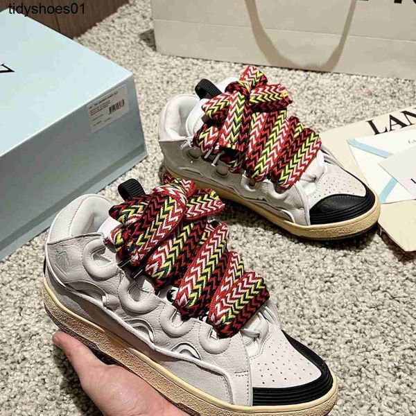new lavins bread shoes trend fashion sports skateboarding shoes thick sole color matching forrest training couple leisure, Black
new lavins bread shoes trend fashion sports skateboarding shoes thick sole color matching forrest training couple leisure, Black