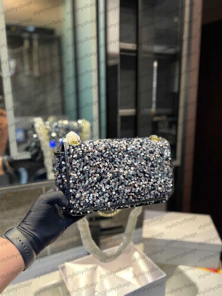 luxury bag designer bag fashion sequin bag square bag women handbag underarm bag shoulder bag chain bag magnetic buckle crossbody bag stylis
luxury bag designer bag fashion sequin bag square bag women handbag underarm bag shoulder bag chain bag magnetic buckle crossbody bag stylis