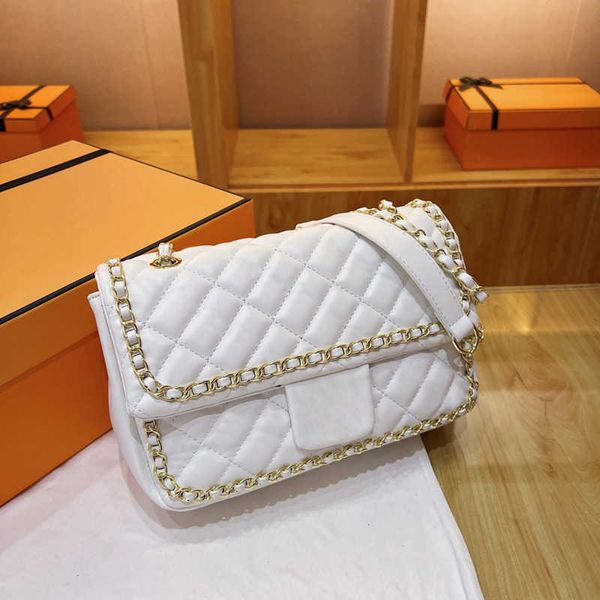 hip cc lattice shoulder bags plaid tartan designer bag classic x letter luxury handbags girls checkered crossbody bags square messenger bag
hip cc lattice shoulder bags plaid tartan designer bag classic x letter luxury handbags girls checkered crossbody bags square messenger bag