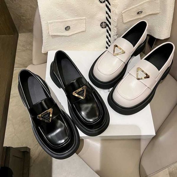 dress shoes women loafers shoes chunky heel platform metal decoration pumps female casual retro college girl daily round toe mujer footwear, Black
dress shoes women loafers shoes chunky heel platform metal decoration pumps female casual retro college girl daily round toe mujer footwear, Black