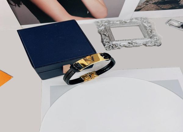 luxurys designers bracelet chain personalized classic designer bracelets luxury jewelry old flower leather rope magnetic birthday 6782890, Black
luxurys designers bracelet chain personalized classic designer bracelets luxury jewelry old flower leather rope magnetic birthday 6782890, Black