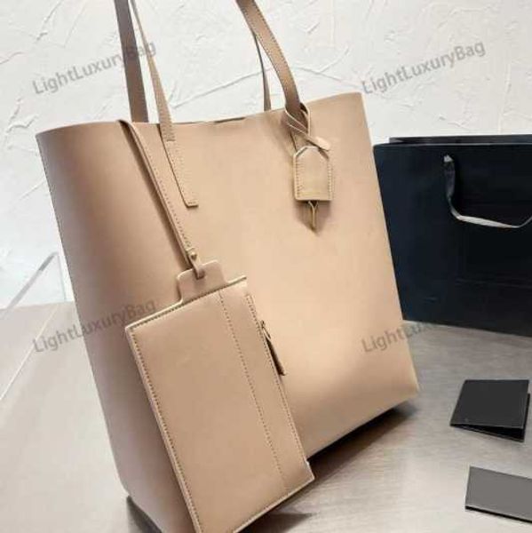 5a tote bags designer leather practical handbag quality crossbody for women classic famous brand high capacity shopping purses 220322
5a tote bags designer leather practical handbag quality crossbody for women classic famous brand high capacity shopping purses 220322
