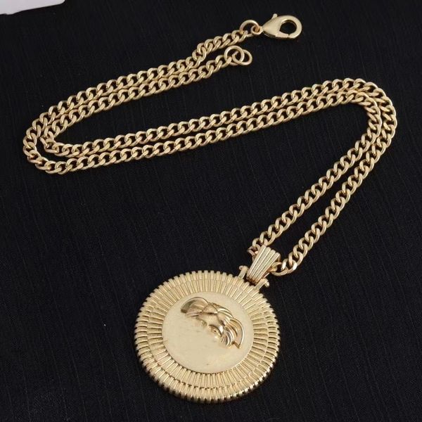 high-end shiny beauty head pendant necklace new pendant necklace, Silver