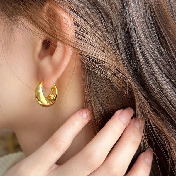 huggie earring desinger earring nugget earring letter design earrings circle simple gold earring designer for woman silver designer earring, Golden;silver
huggie earring desinger earring nugget earring letter design earrings circle simple gold earring designer for woman silver designer earring, Golden;silver