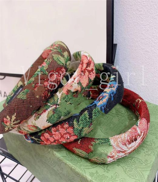 new hand made headband for girl women lady letter embroidered flowers 4 color with 227172, Black;brown
new hand made headband for girl women lady letter embroidered flowers 4 color with 227172, Black;brown