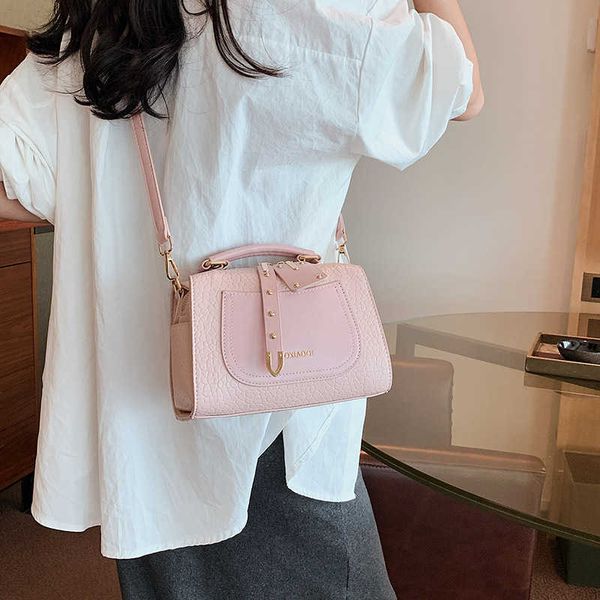 shoulder bags high grade feeling small bag for women in new summer versatile crossbody bag foreign style portable boston lychee pattern pill
shoulder bags high grade feeling small bag for women in new summer versatile crossbody bag foreign style portable boston lychee pattern pill