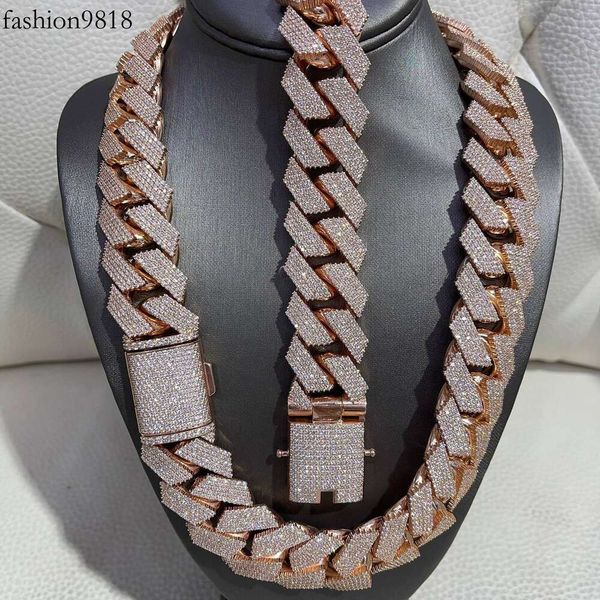 hip hop rapper cuban chain sier 25mm wide 4 rows vvs moissanite full iced out cuban link chain necklace, Silver
hip hop rapper cuban chain sier 25mm wide 4 rows vvs moissanite full iced out cuban link chain necklace, Silver