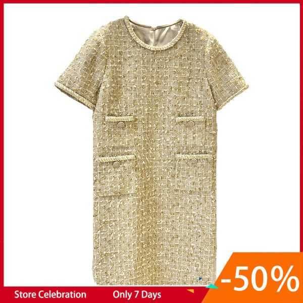 2022 autumn round neck tweed panelled dress pink solid color short sleeve pockets short single-breasted casual dresse89, Black;gray
2022 autumn round neck tweed panelled dress pink solid color short sleeve pockets short single-breasted casual dresse89, Black;gray