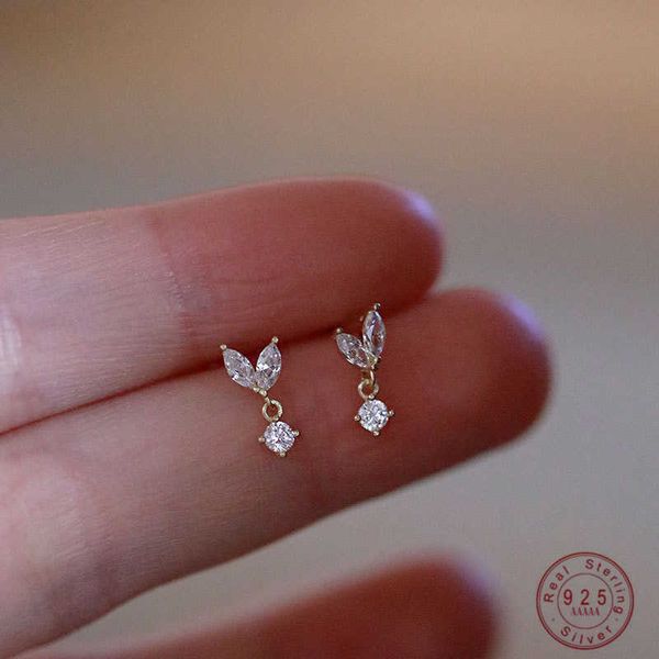 925 sterling silver french simple crystal bud stud earrings women light luxury temperament wedding party jewelry gift
925 sterling silver french simple crystal bud stud earrings women light luxury temperament wedding party jewelry gift
