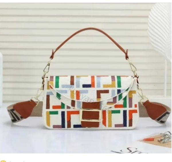 baguette shoulder bags designers handbags purses embroidery letter crossbody bag quality women underwarm bag
baguette shoulder bags designers handbags purses embroidery letter crossbody bag quality women underwarm bag