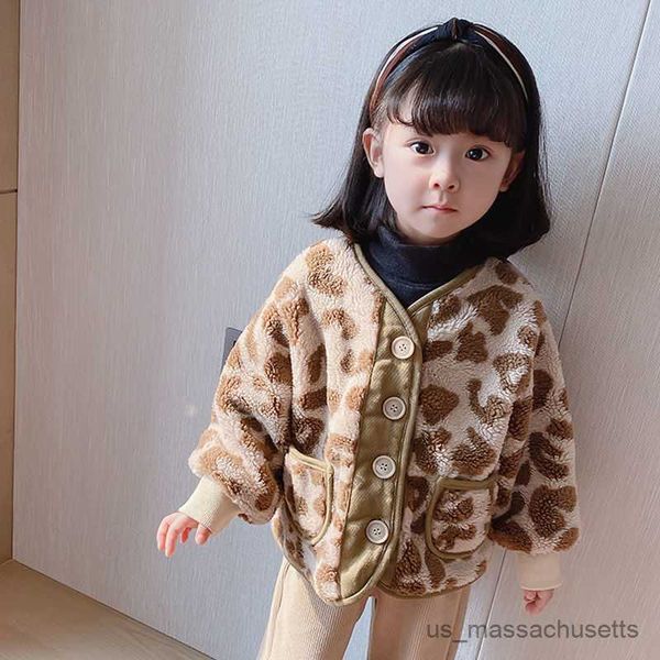 jackets cashmere warm winter coat girls boys leopard jackets coats kids padded overcoats children clothes r230812, Blue;gray
jackets cashmere warm winter coat girls boys leopard jackets coats kids padded overcoats children clothes r230812, Blue;gray
