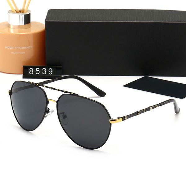 woman sunglass fashion couple designer sunglasses for women mens luxurys designers sun glasses drive summer polarize sunglasse eyewear, White;black
woman sunglass fashion couple designer sunglasses for women mens luxurys designers sun glasses drive summer polarize sunglasse eyewear, White;black