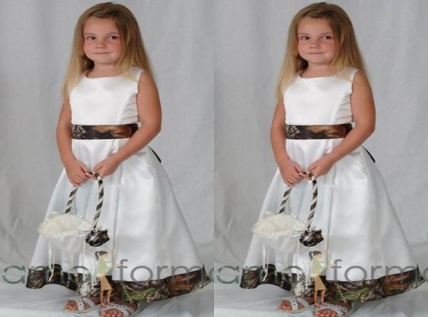 ankle lenght camo flower girls dresses for wedding stain crew a line cute pageants gowns for girls 20165463433, White;blue
ankle lenght camo flower girls dresses for wedding stain crew a line cute pageants gowns for girls 20165463433, White;blue