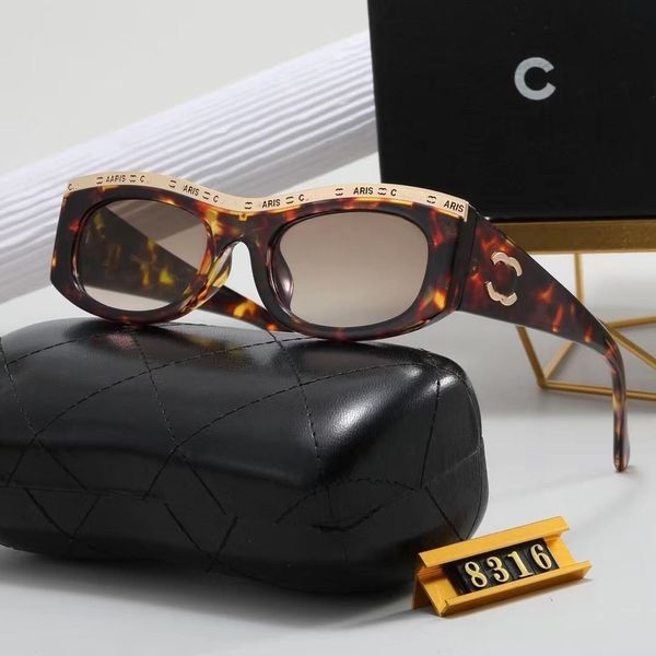designer sunglasses for women and men fashion model special uv400 protection letters big leg double beam frame outdoor luxury design women s, White;black
designer sunglasses for women and men fashion model special uv400 protection letters big leg double beam frame outdoor luxury design women s, White;black