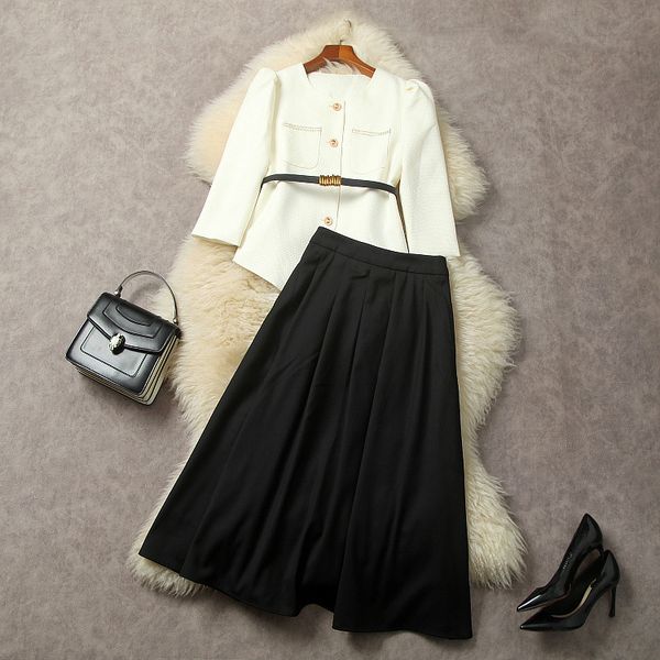 european and american women's clothing 2023 autumn new one-breasted jacket with seven-point sleeves pleated skirt fashion suit, White
european and american women's clothing 2023 autumn new one-breasted jacket with seven-point sleeves pleated skirt fashion suit, White