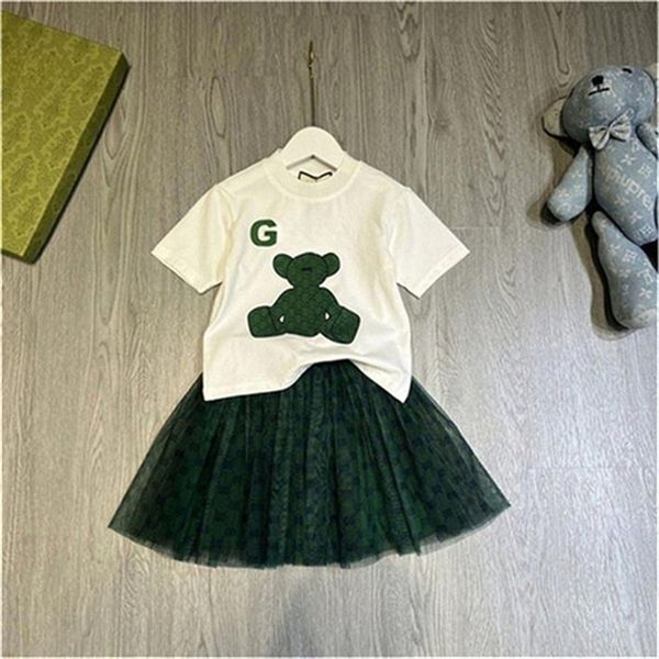 2023 new summer and autumn children's pure cotton short sleeve set children's short sleeve shorts men's and women's luxu, White
2023 new summer and autumn children's pure cotton short sleeve set children's short sleeve shorts men's and women's luxu, White