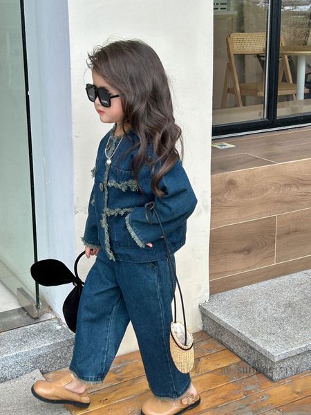 2023 autumn girls denim clothes sets kids tassel round collar long sleeve cowboy jacket wide-legged jeans 2pcs children casual outfits z3487, White
2023 autumn girls denim clothes sets kids tassel round collar long sleeve cowboy jacket wide-legged jeans 2pcs children casual outfits z3487, White