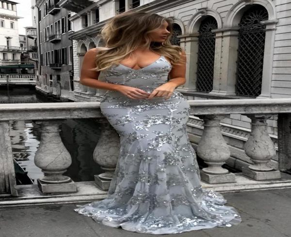 2018 graceful v neck spahetti straps sequins mermaid long prom dress silver backless evening dresses female maxi party dress 2646652, Black
2018 graceful v neck spahetti straps sequins mermaid long prom dress silver backless evening dresses female maxi party dress 2646652, Black