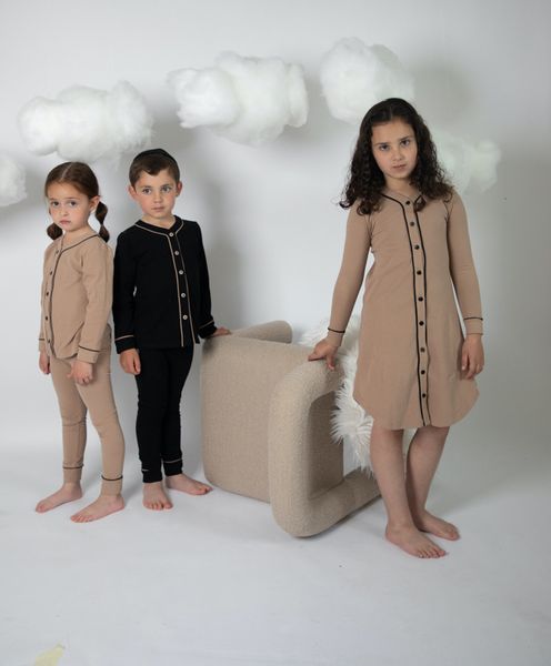 clothing sets as boy girl button pjs long sleeve autumn winter dress 230812, White
clothing sets as boy girl button pjs long sleeve autumn winter dress 230812, White