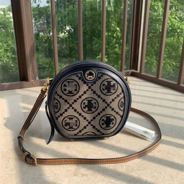 50% off designer bag 2024 early launch new women's one shoulder crossbody small round fashion versatile casual advanced foreigner sense
50% off designer bag 2024 early launch new women's one shoulder crossbody small round fashion versatile casual advanced foreigner sense