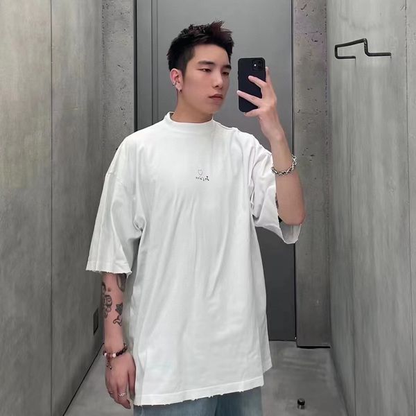 loose short sleeve t-shirt with embroidered lettering - 100% cotton, fvalentine's day limited edition gift for him or her, White;black
loose short sleeve t-shirt with embroidered lettering - 100% cotton, fvalentine's day limited edition gift for him or her, White;black