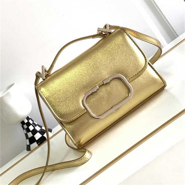 2023 summer full leather bag light luxury women's texture underarm small square single shoulder crossbody with sliding strap
2023 summer full leather bag light luxury women's texture underarm small square single shoulder crossbody with sliding strap